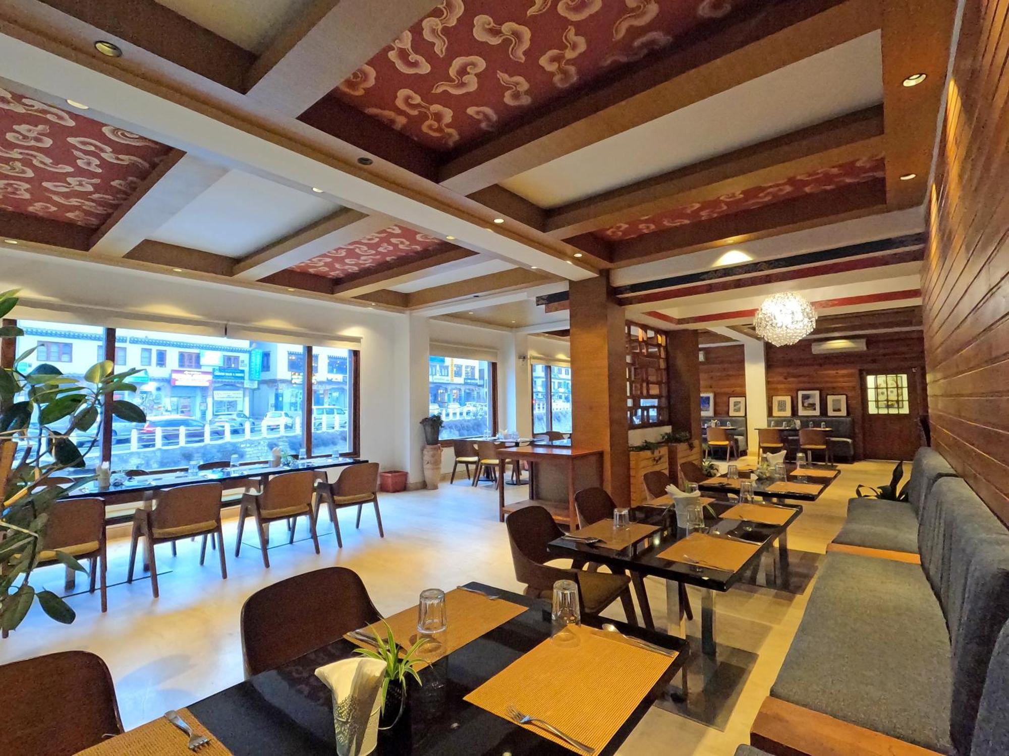 Gakyil Thimphu Hotel Exterior photo